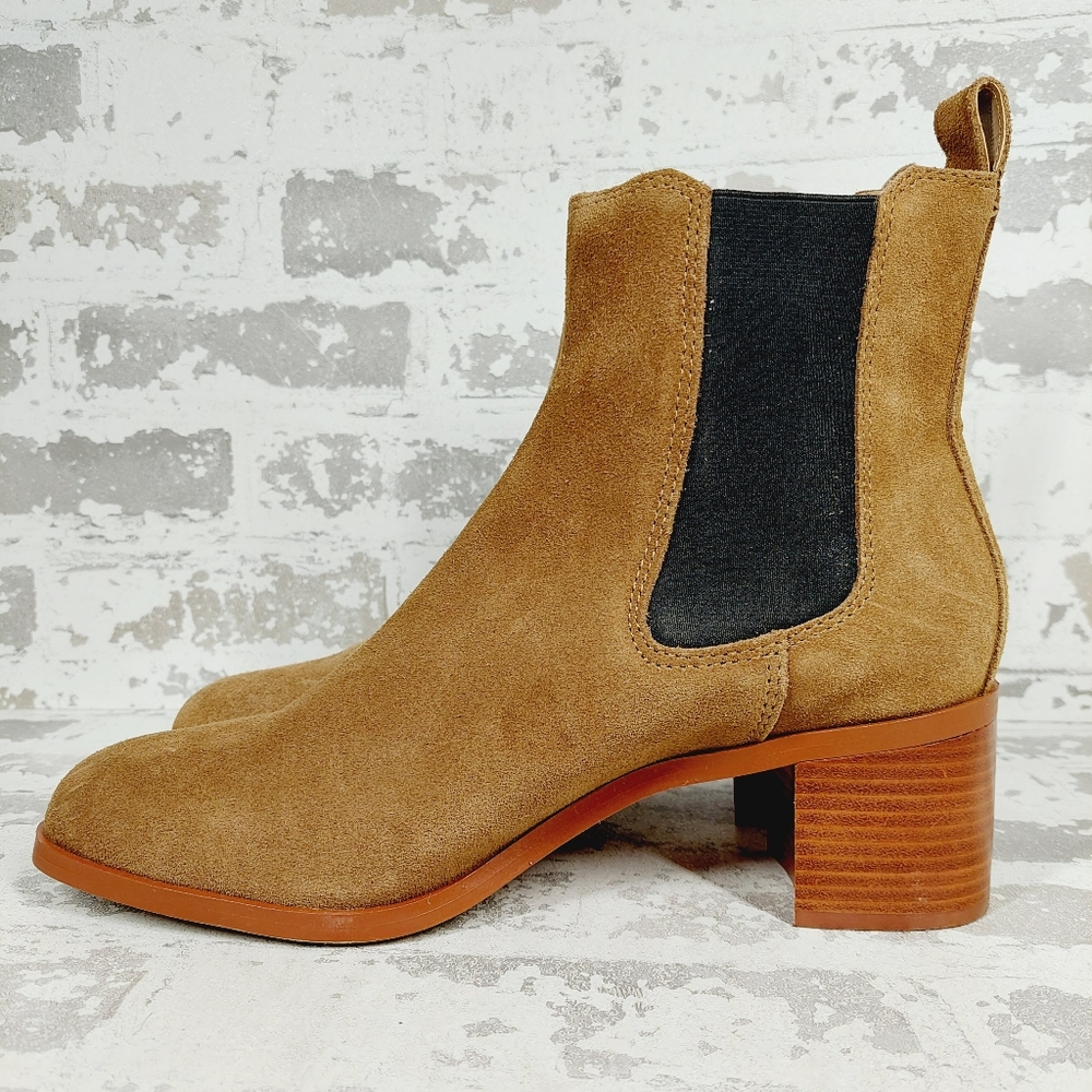 New Steve Madden Rhiannon Tan Suede Block Heel Ankle Boots H518